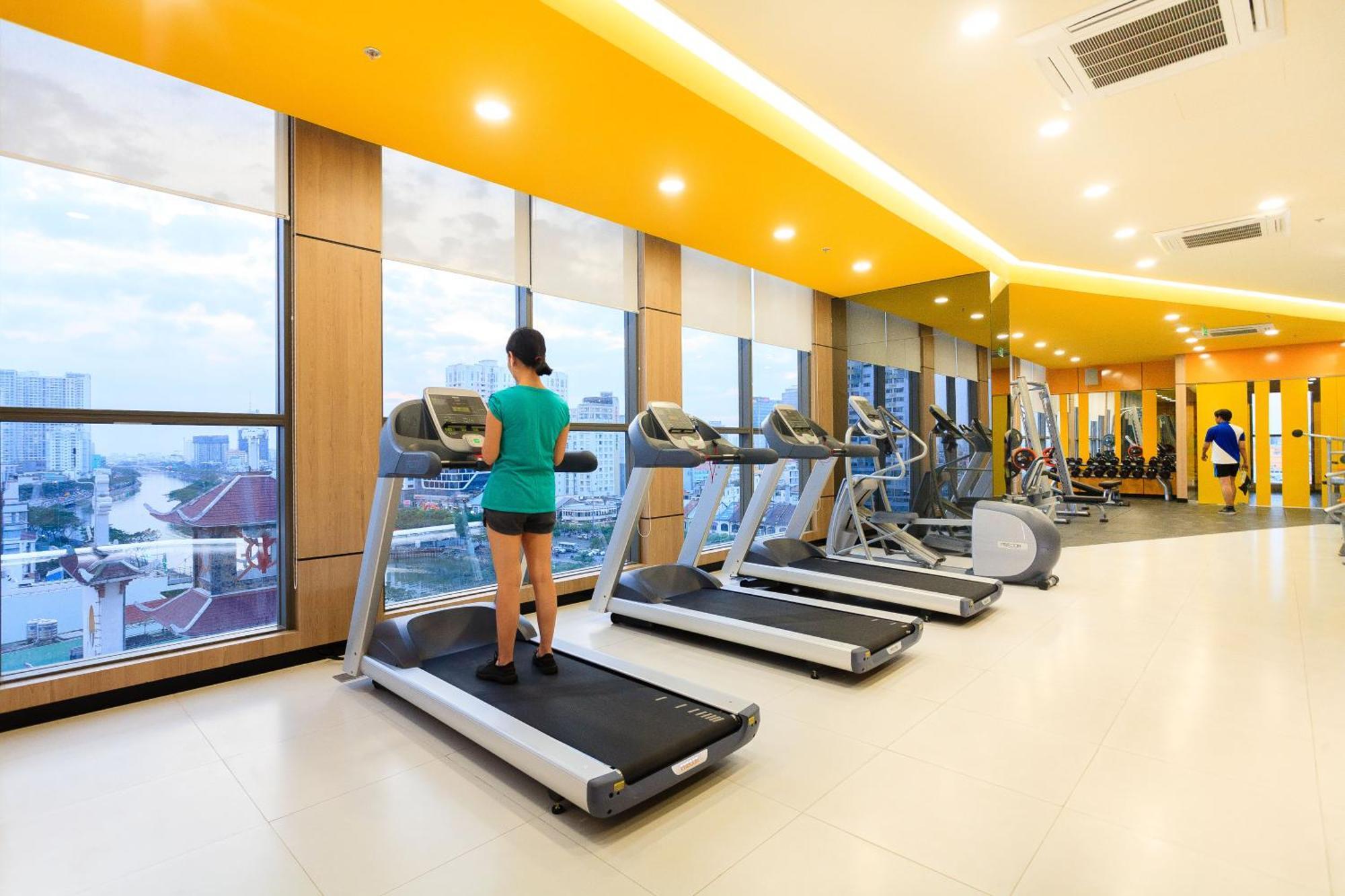 Double E Saigon Apartment In Rivergate Building Хошимин Экстерьер фото
