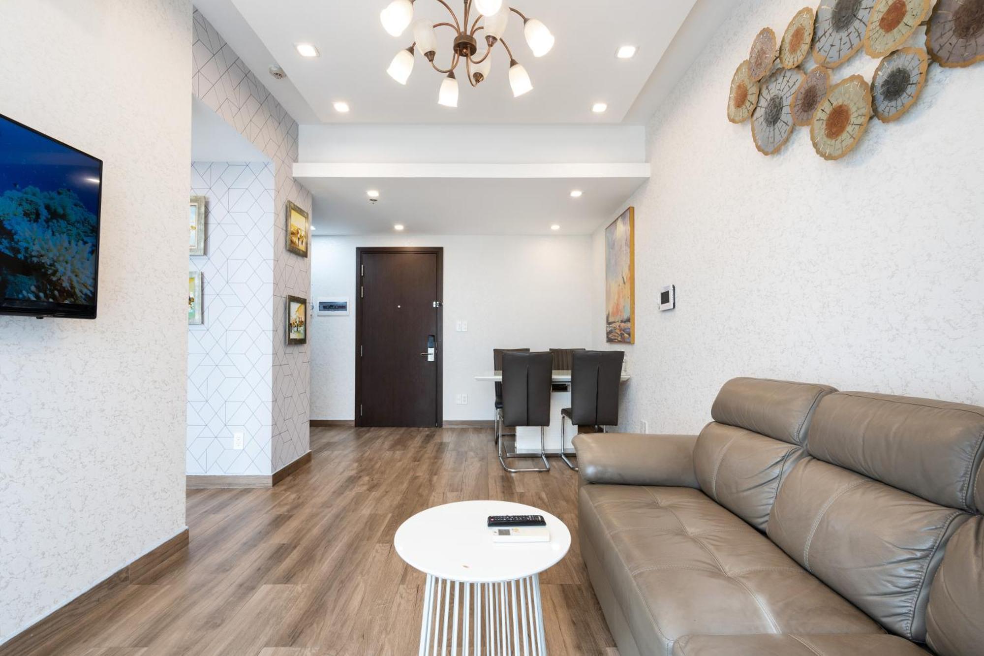 Double E Saigon Apartment In Rivergate Building Хошимин Экстерьер фото
