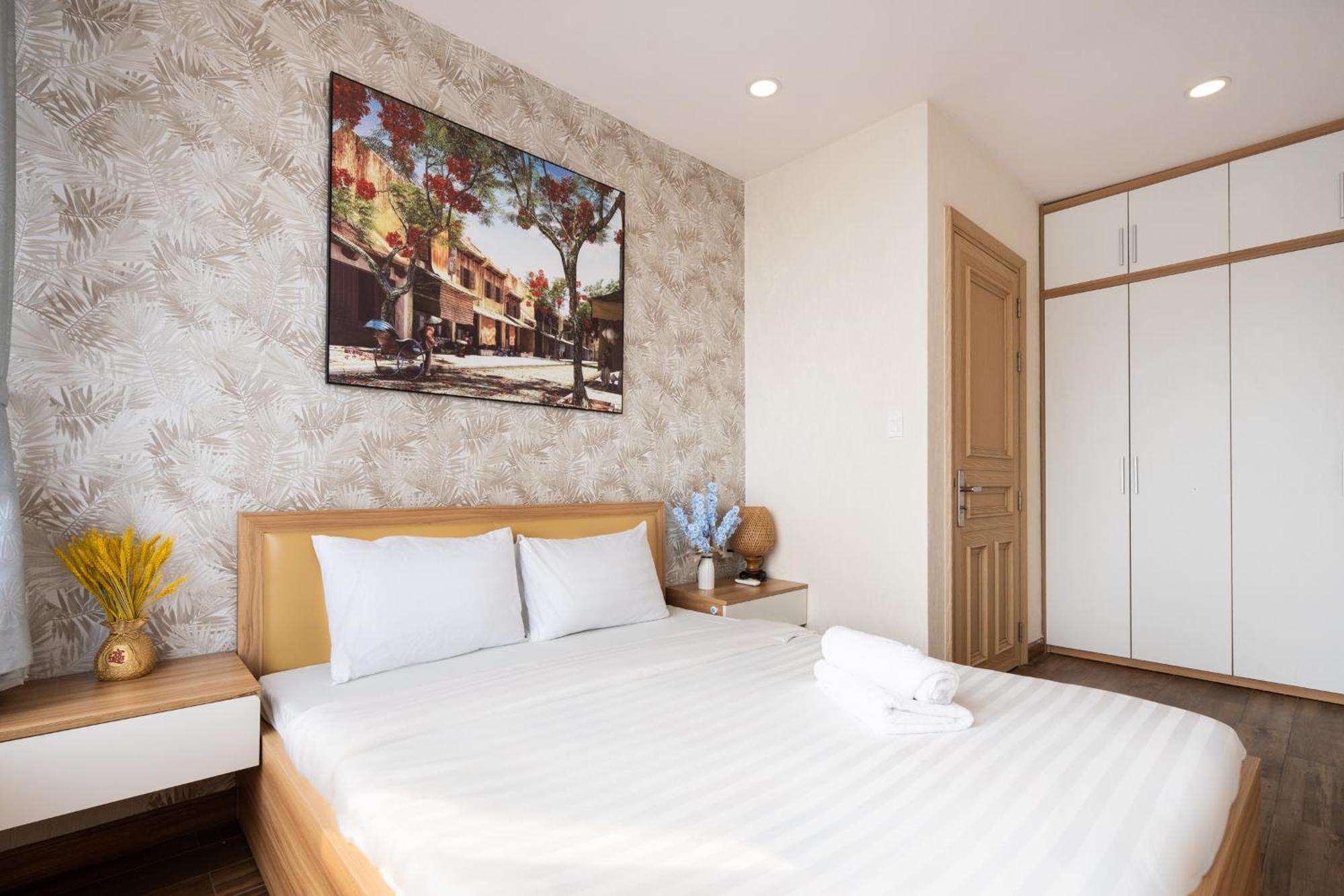 Double E Saigon Apartment In Rivergate Building Хошимин Экстерьер фото