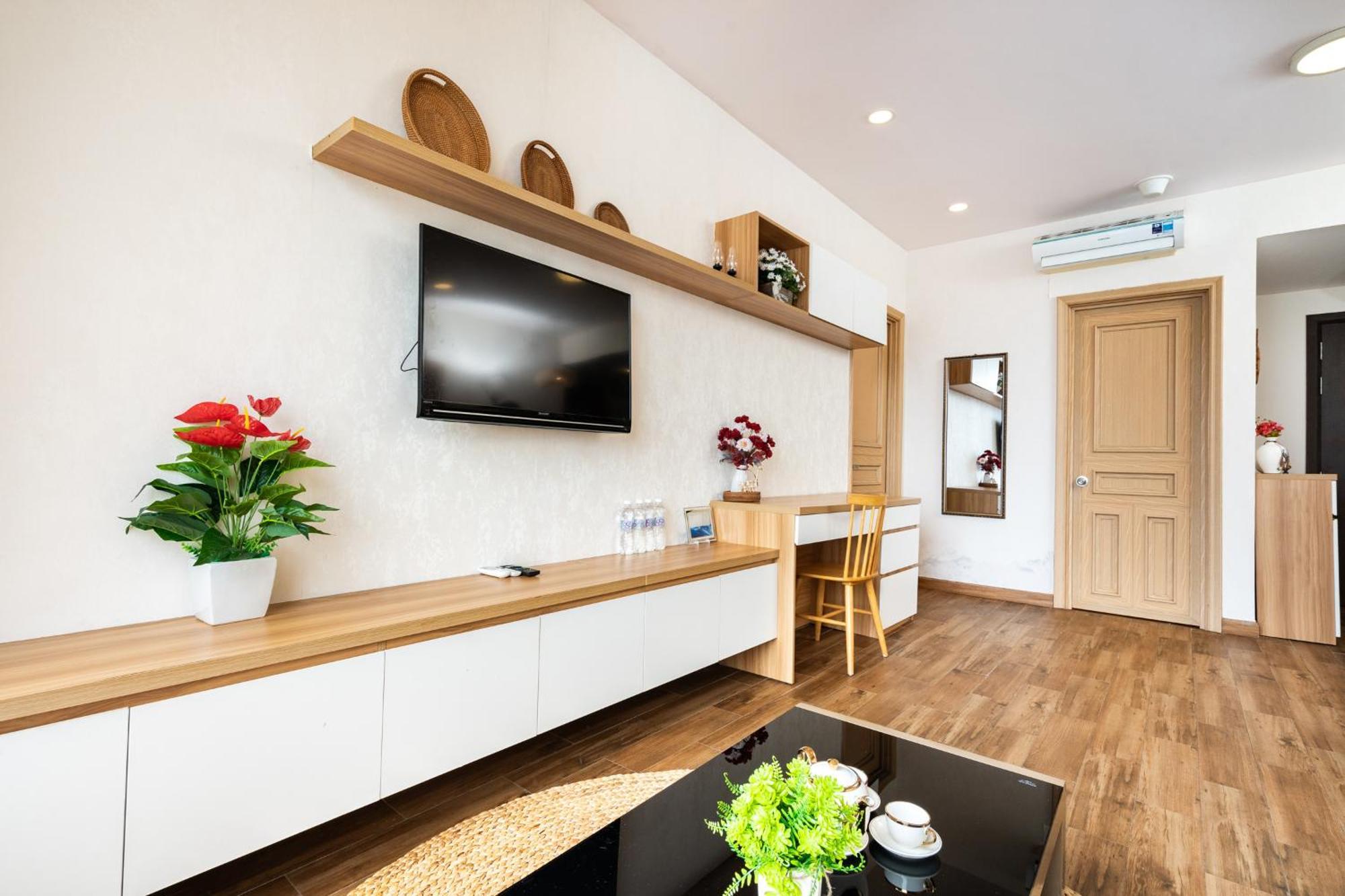 Double E Saigon Apartment In Rivergate Building Хошимин Экстерьер фото