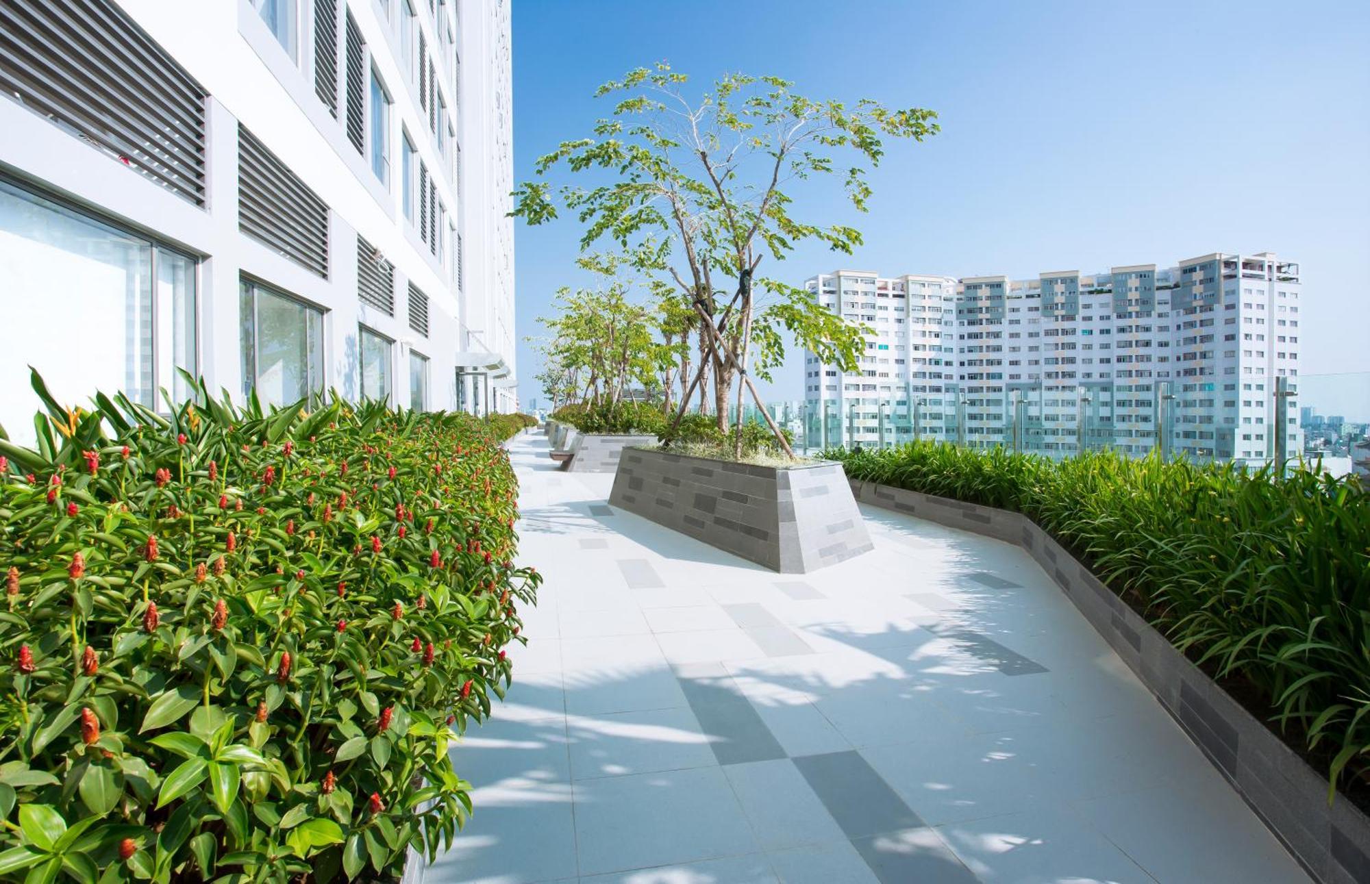 Double E Saigon Apartment In Rivergate Building Хошимин Экстерьер фото