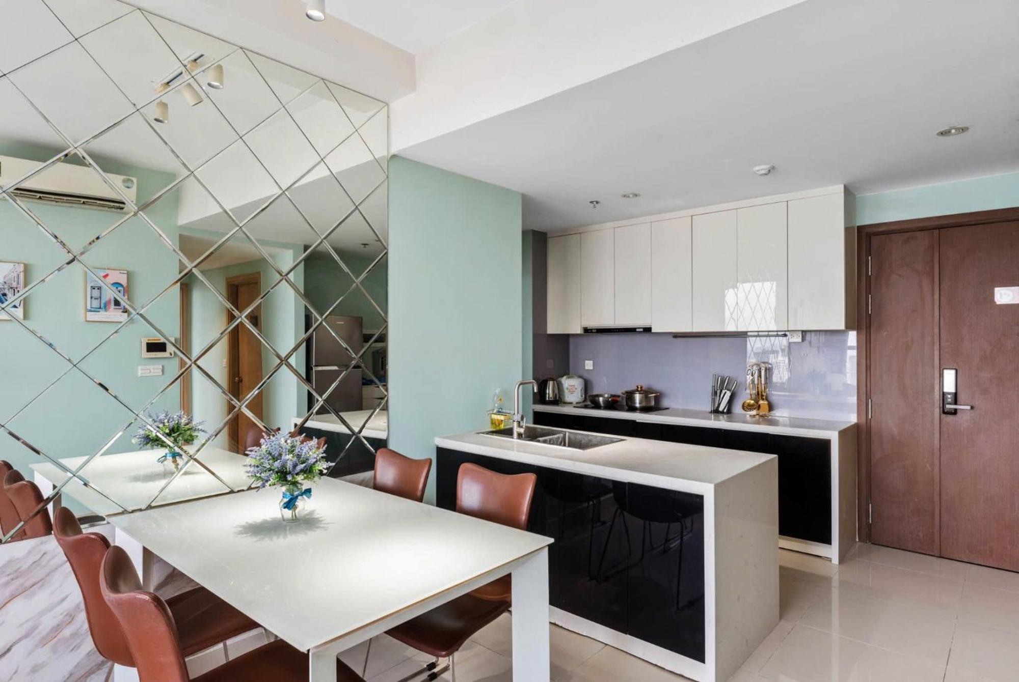 Double E Saigon Apartment In Rivergate Building Хошимин Экстерьер фото