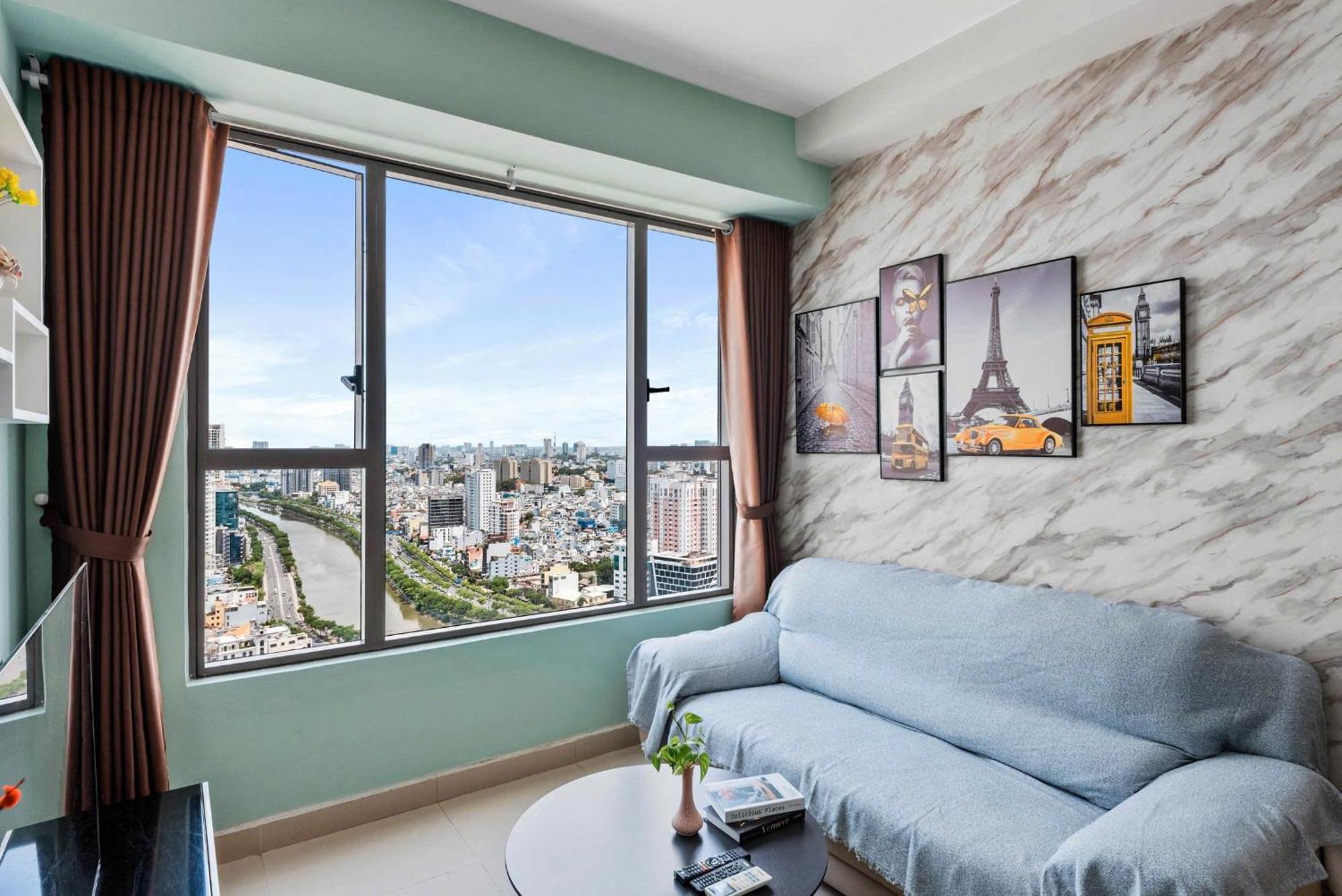 Double E Saigon Apartment In Rivergate Building Хошимин Экстерьер фото