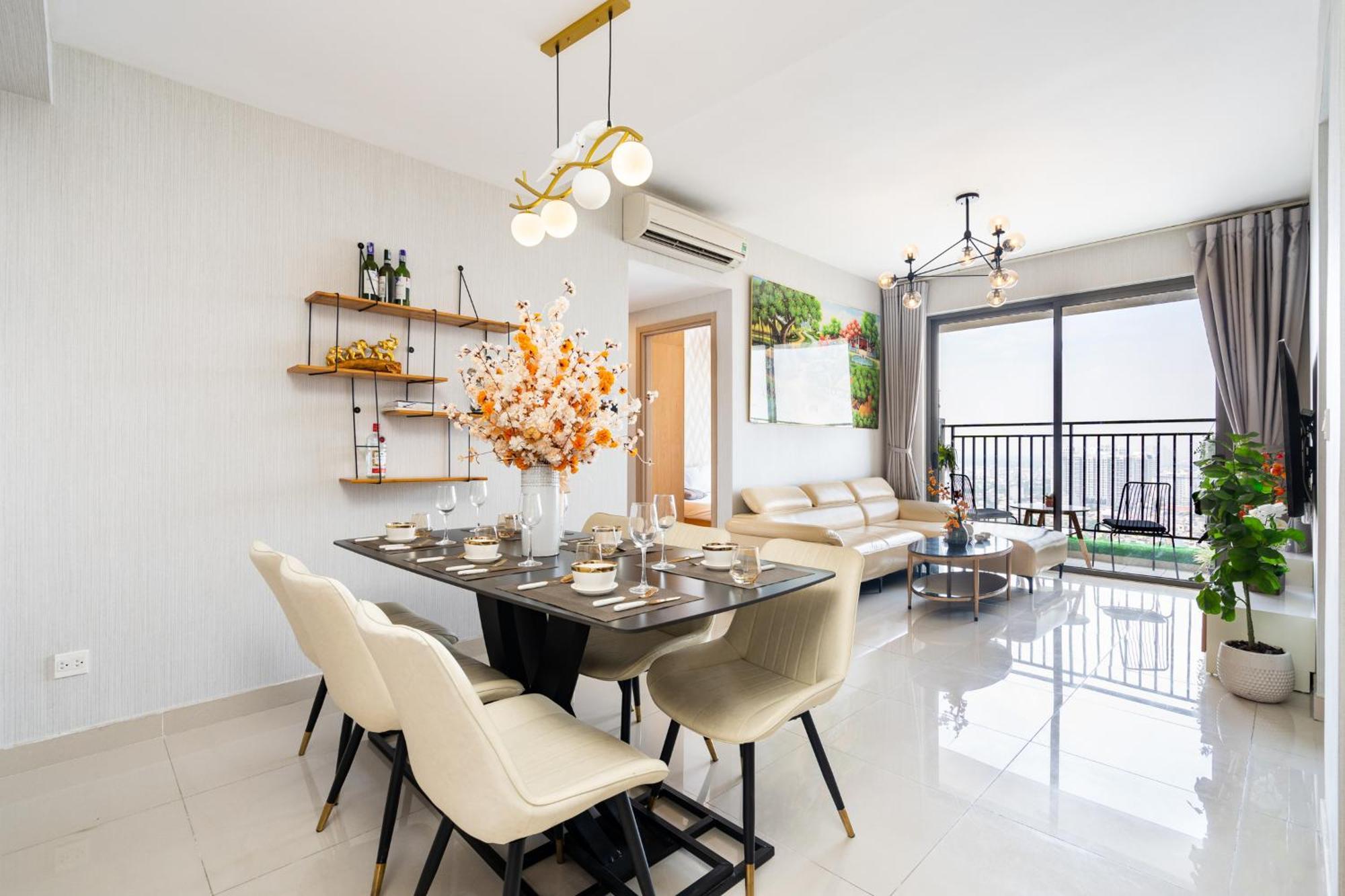 Double E Saigon Apartment In Rivergate Building Хошимин Экстерьер фото