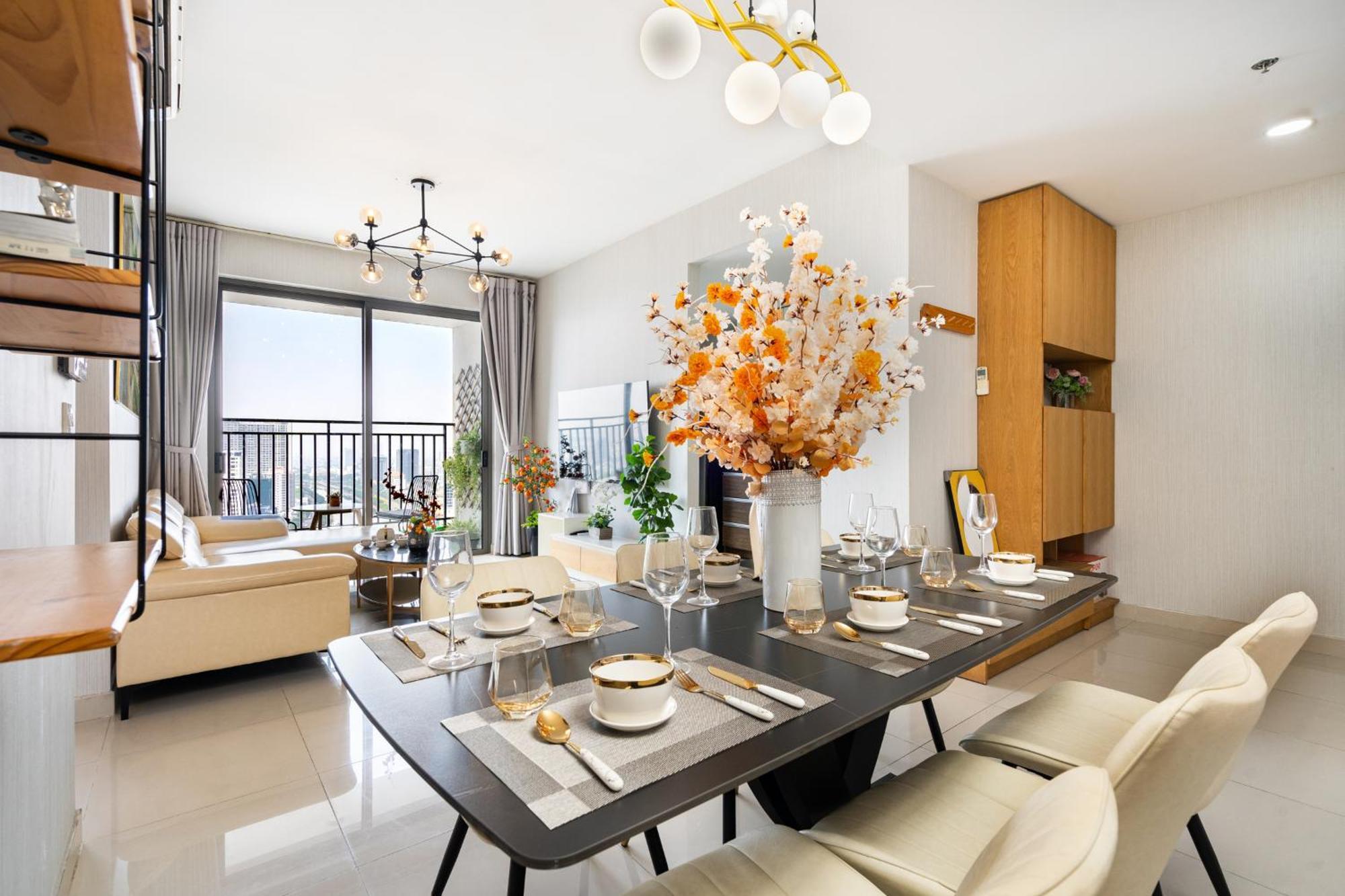 Double E Saigon Apartment In Rivergate Building Хошимин Экстерьер фото